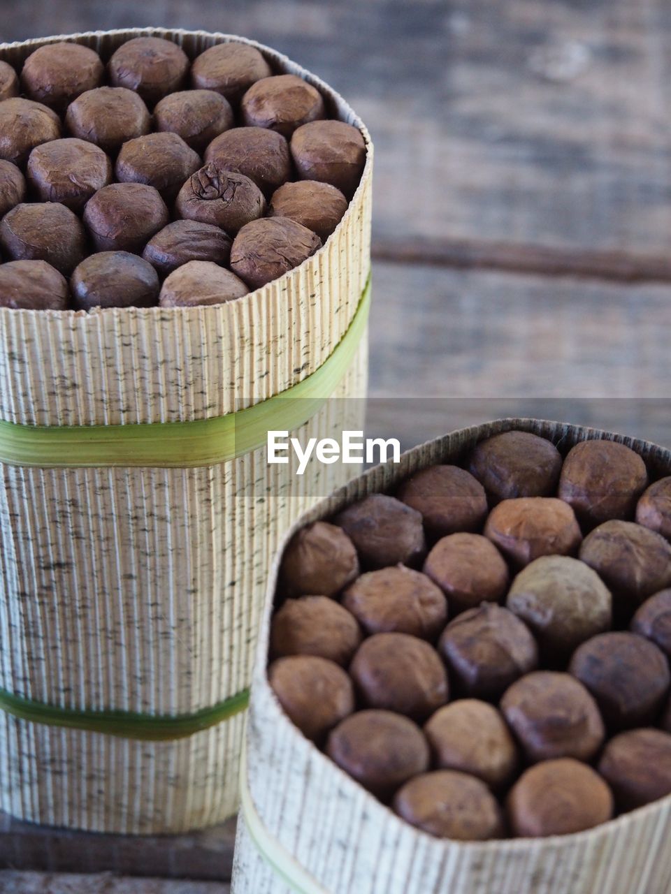 HIGH ANGLE VIEW OF COOKIES IN CONTAINER