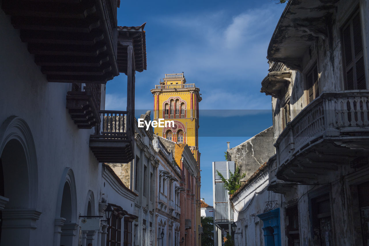 Street in the old town of cartagena in columbia