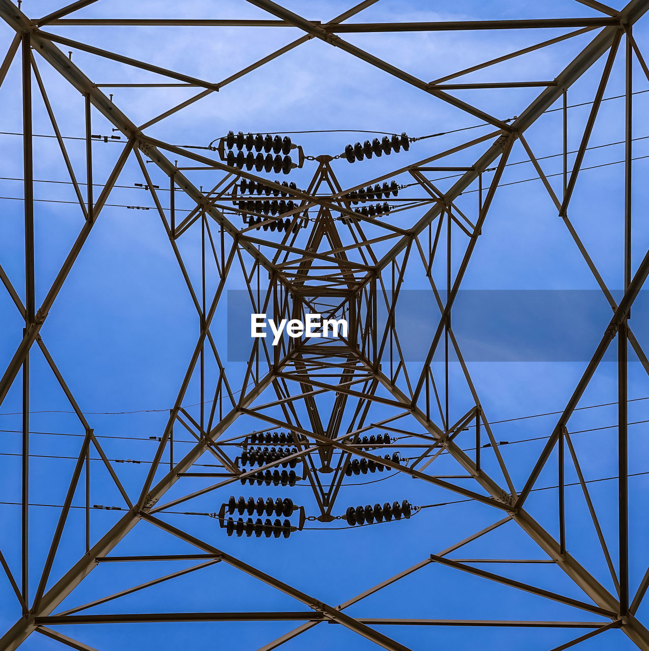 LOW ANGLE VIEW OF ELECTRICITY PYLON AGAINST SKY