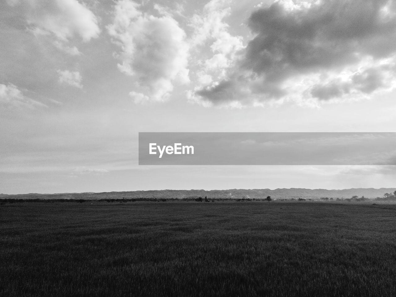 SCENIC VIEW OF LAND AGAINST SKY