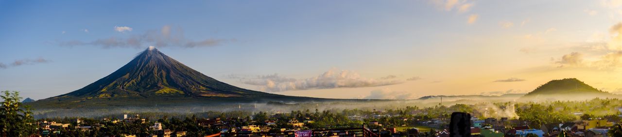 Panoramic shot of mt mayon against sky