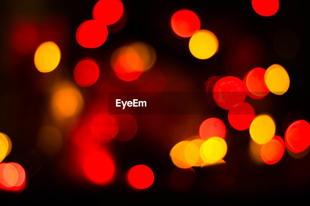 DEFOCUSED LIGHTS