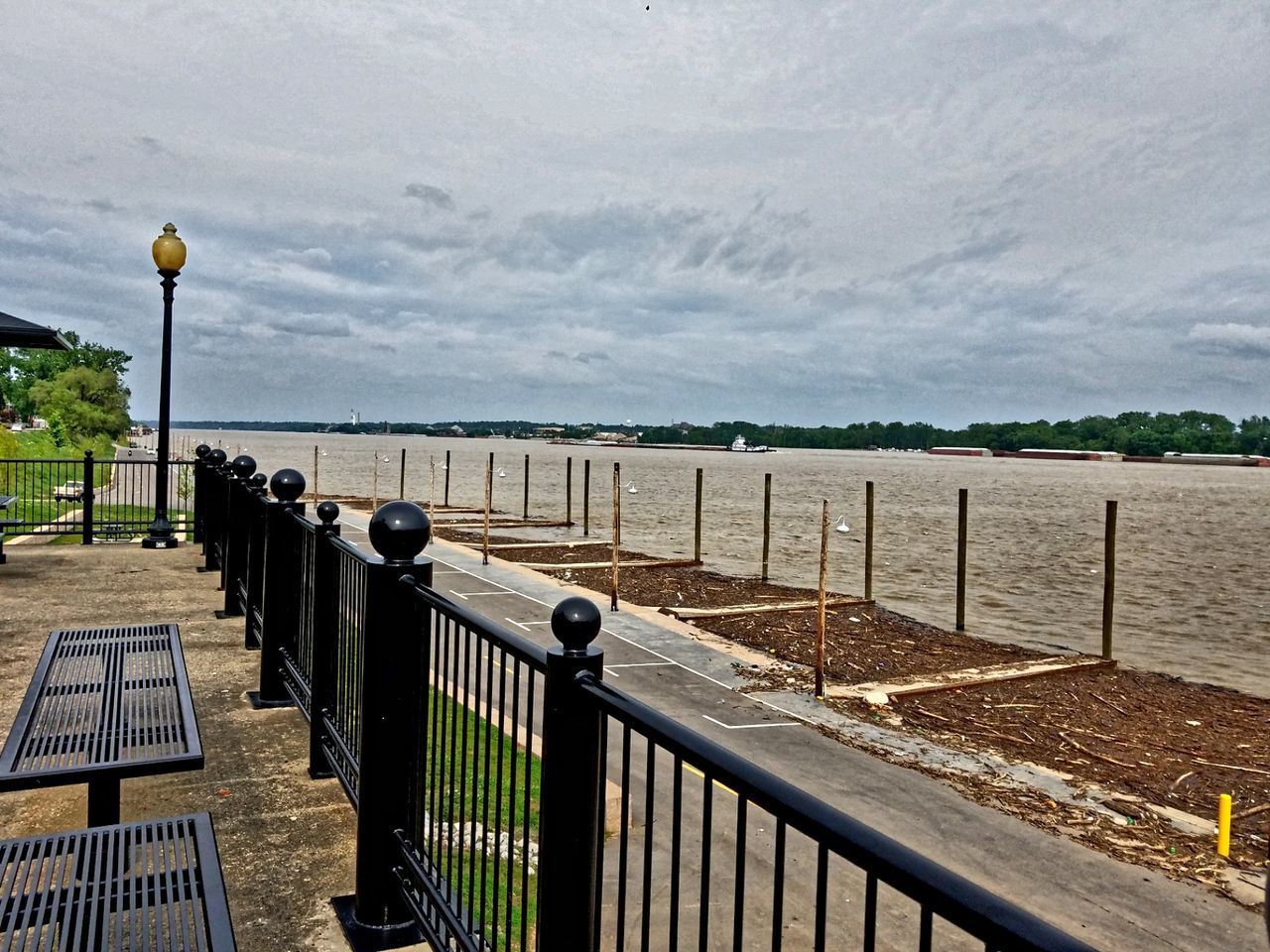 VIEW OF SEA AGAINST SKY