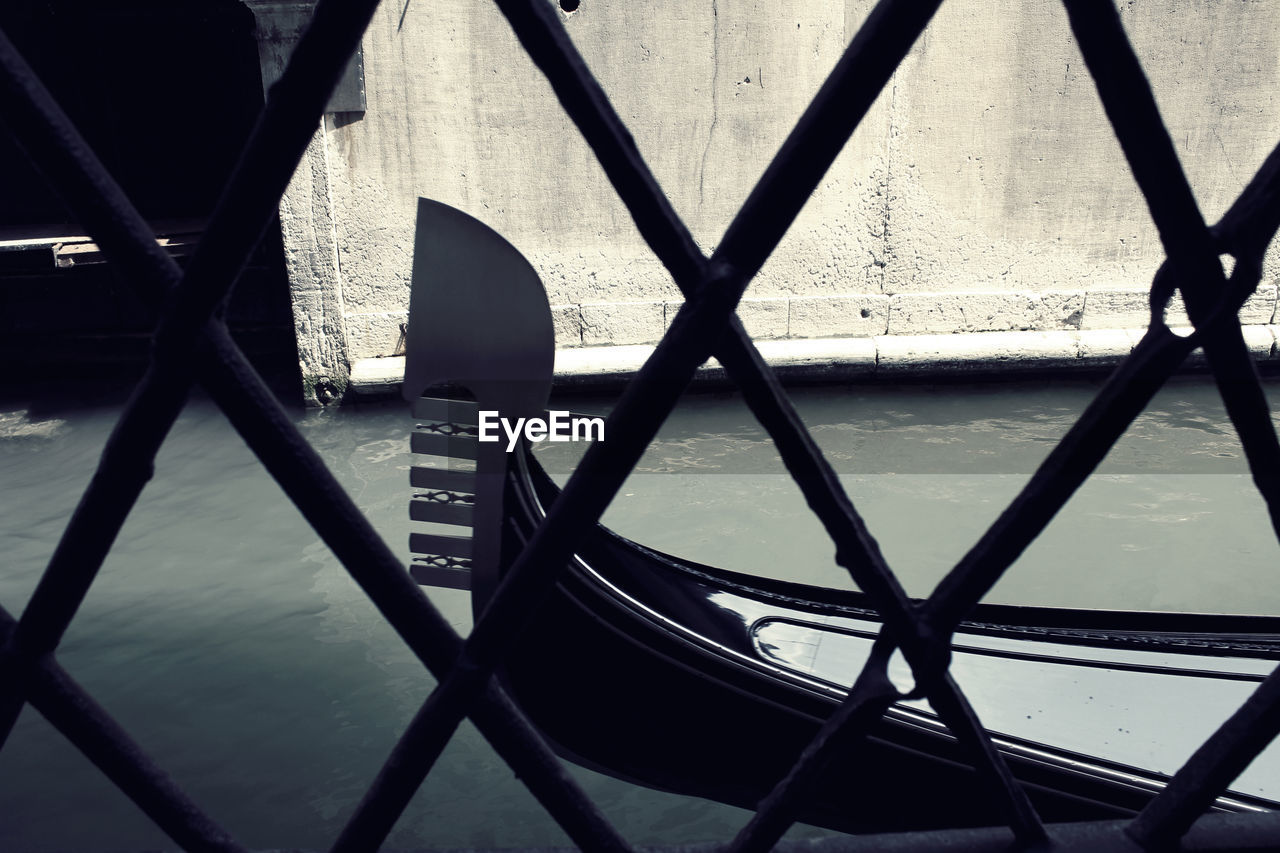 water, bridge - man made structure, no people, river, outdoors, architecture, transportation, built structure, day, nature, city, close-up, sky