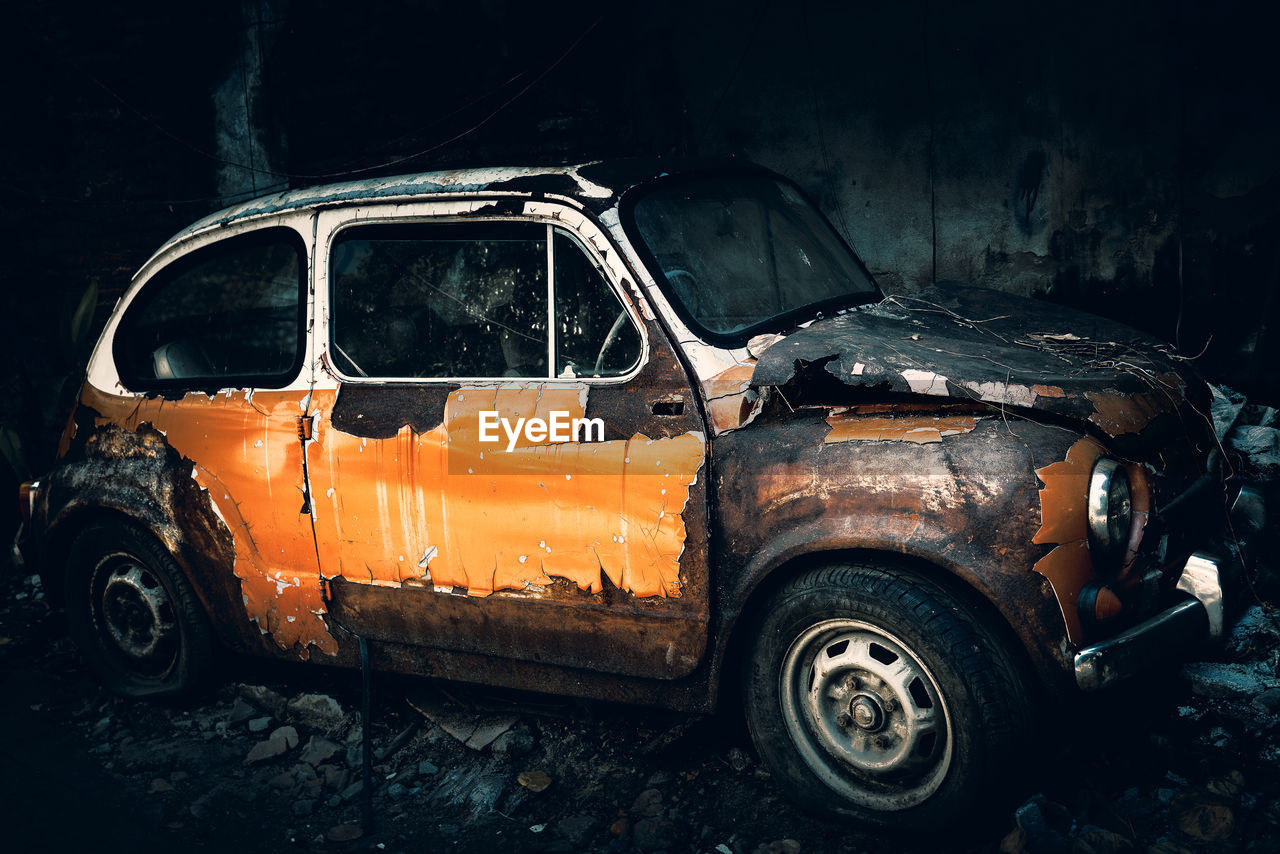 ABANDONED CAR IN GARAGE