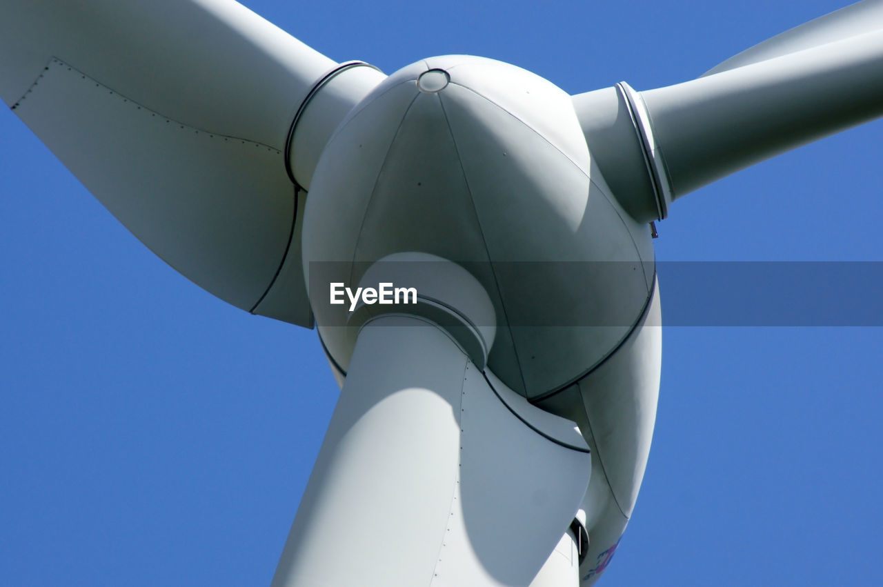 LOW ANGLE VIEW OF CAMERA AGAINST CLEAR SKY