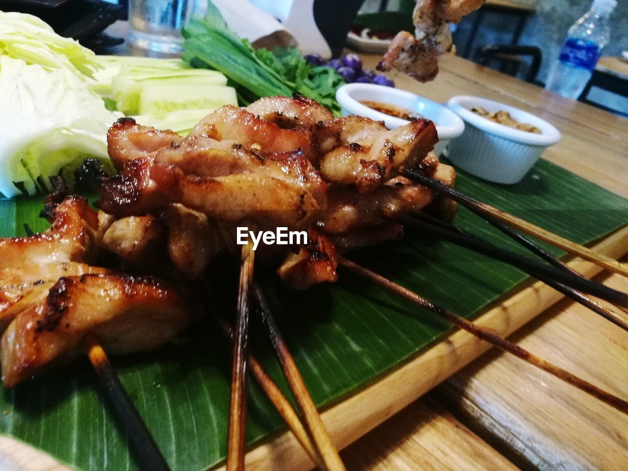 CLOSE-UP OF FOOD ON TABLE