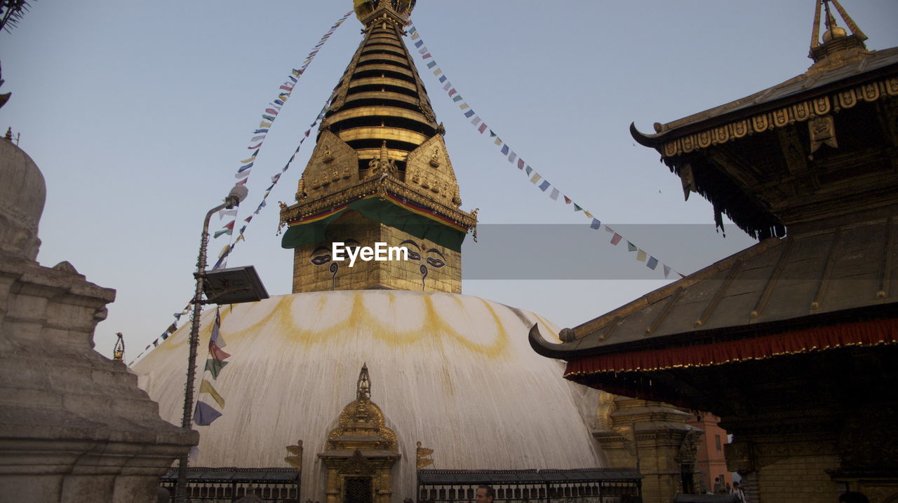 LOW ANGLE VIEW OF TEMPLE OF TEMPLE