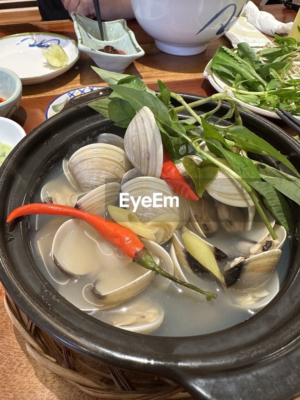 food and drink, food, healthy eating, vegetable, dish, wellbeing, high angle view, freshness, indoors, no people, household equipment, meal, produce, still life, directly above, ingredient, bowl, kitchen utensil
