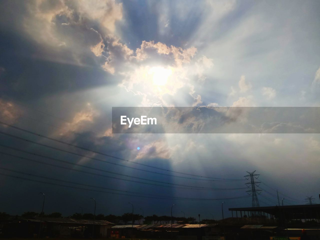 LOW ANGLE VIEW OF SKY OVER ELECTRICITY PYLON