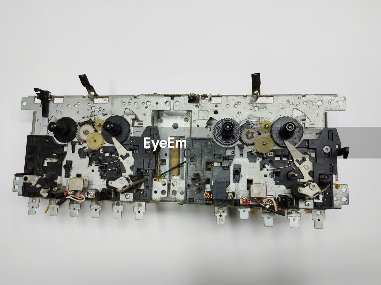 LOW ANGLE VIEW OF MACHINE PART