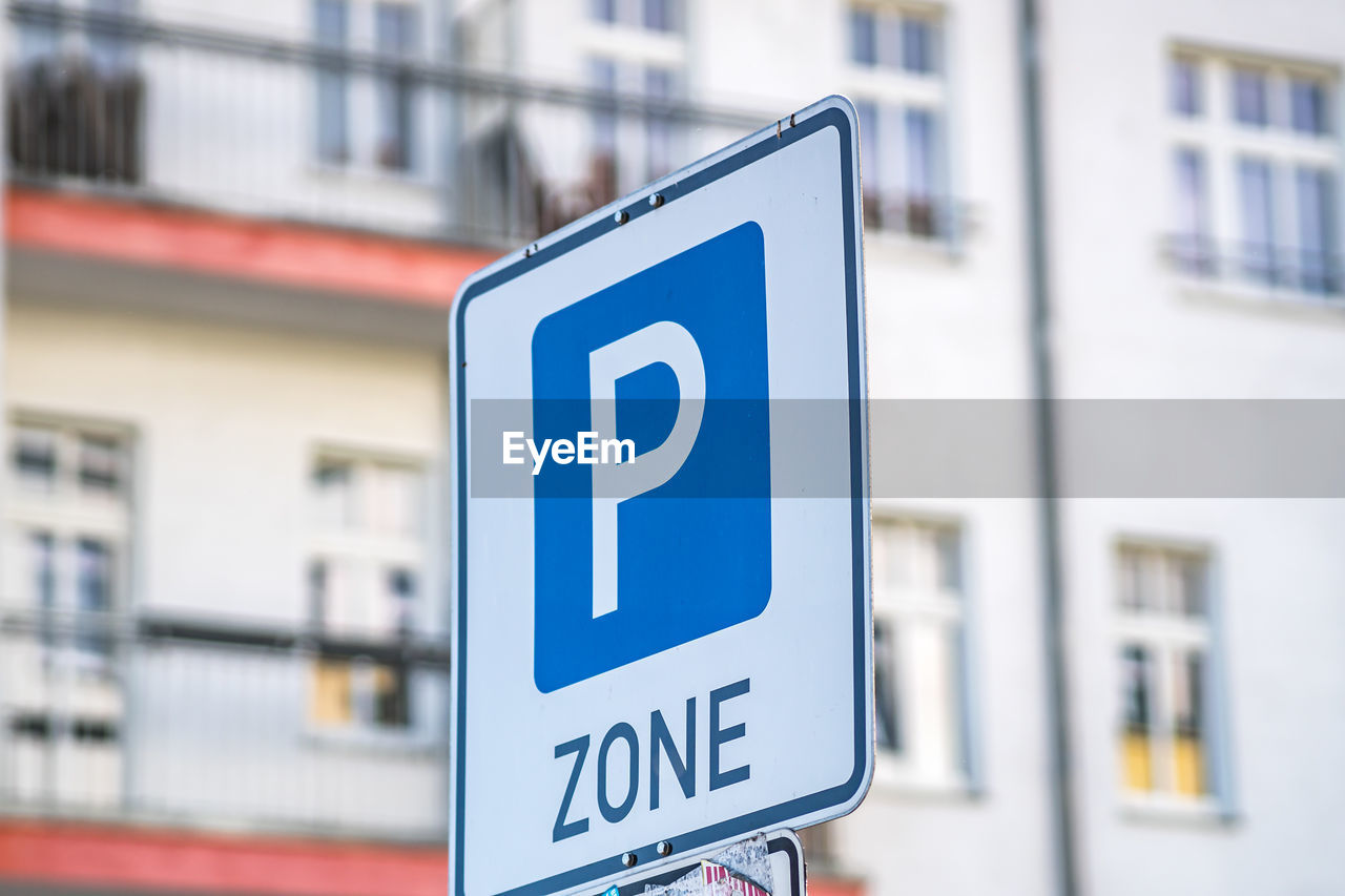 Parking area sign