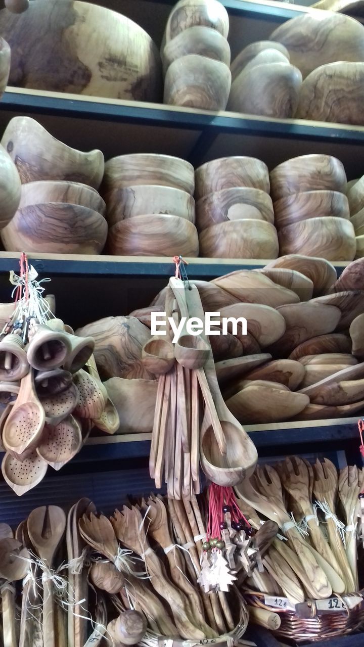 VEGETABLES FOR SALE IN MARKET STALL