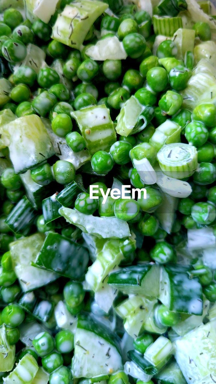 Full frame shot of green peas salad