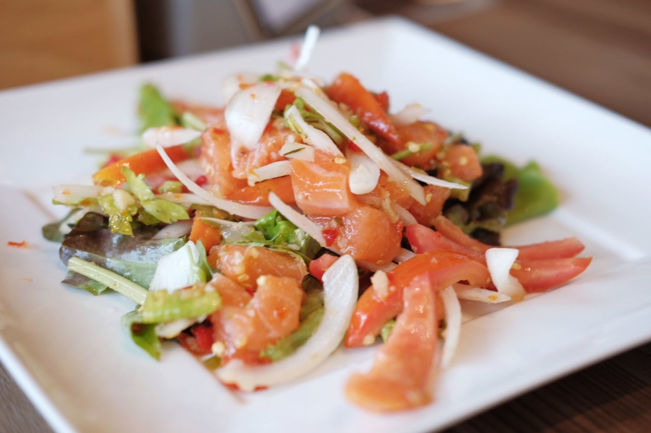 CLOSE-UP OF FOOD SERVED IN PLATE