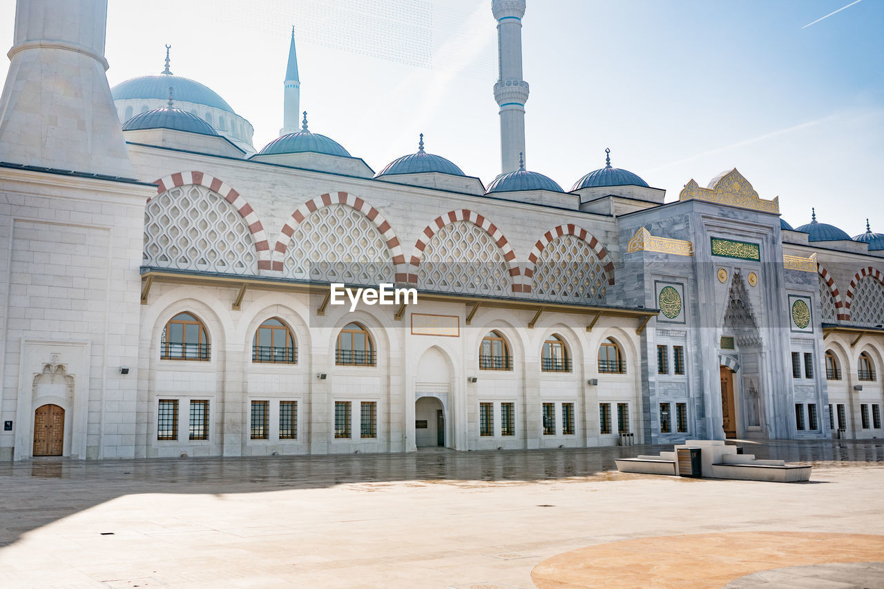 The camlica mosque in uskudar district of istanbul. new mosque in turkey