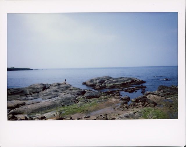 water, sea, sky, nature, horizon, land, horizon over water, scenics - nature, coast, ocean, beach, beauty in nature, no people, rock, shore, tranquility, tranquil scene, day, art, outdoors, environment, copy space, picture frame, travel destinations, blue