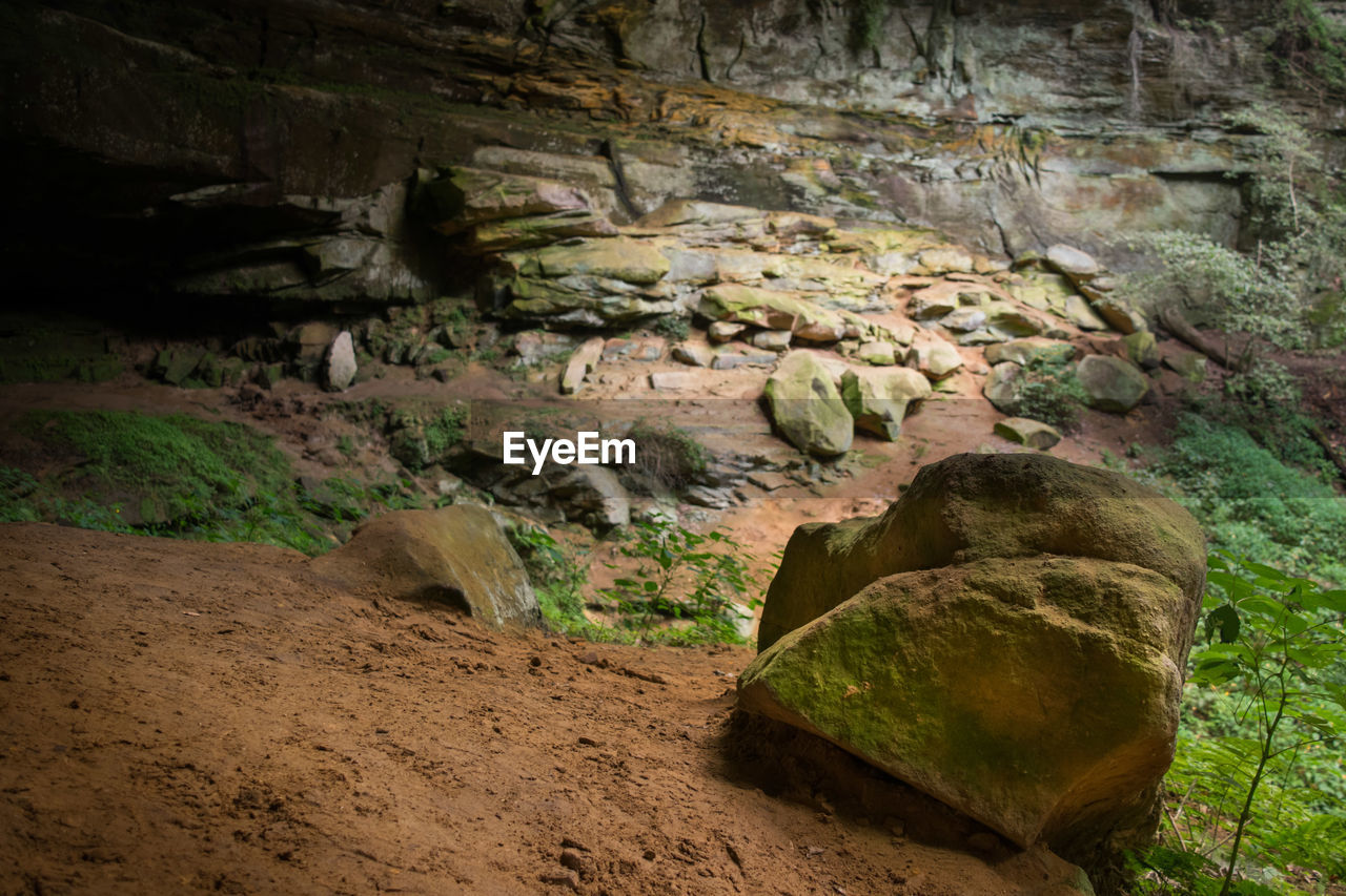 SCENIC VIEW OF ROCK FORMATIONS