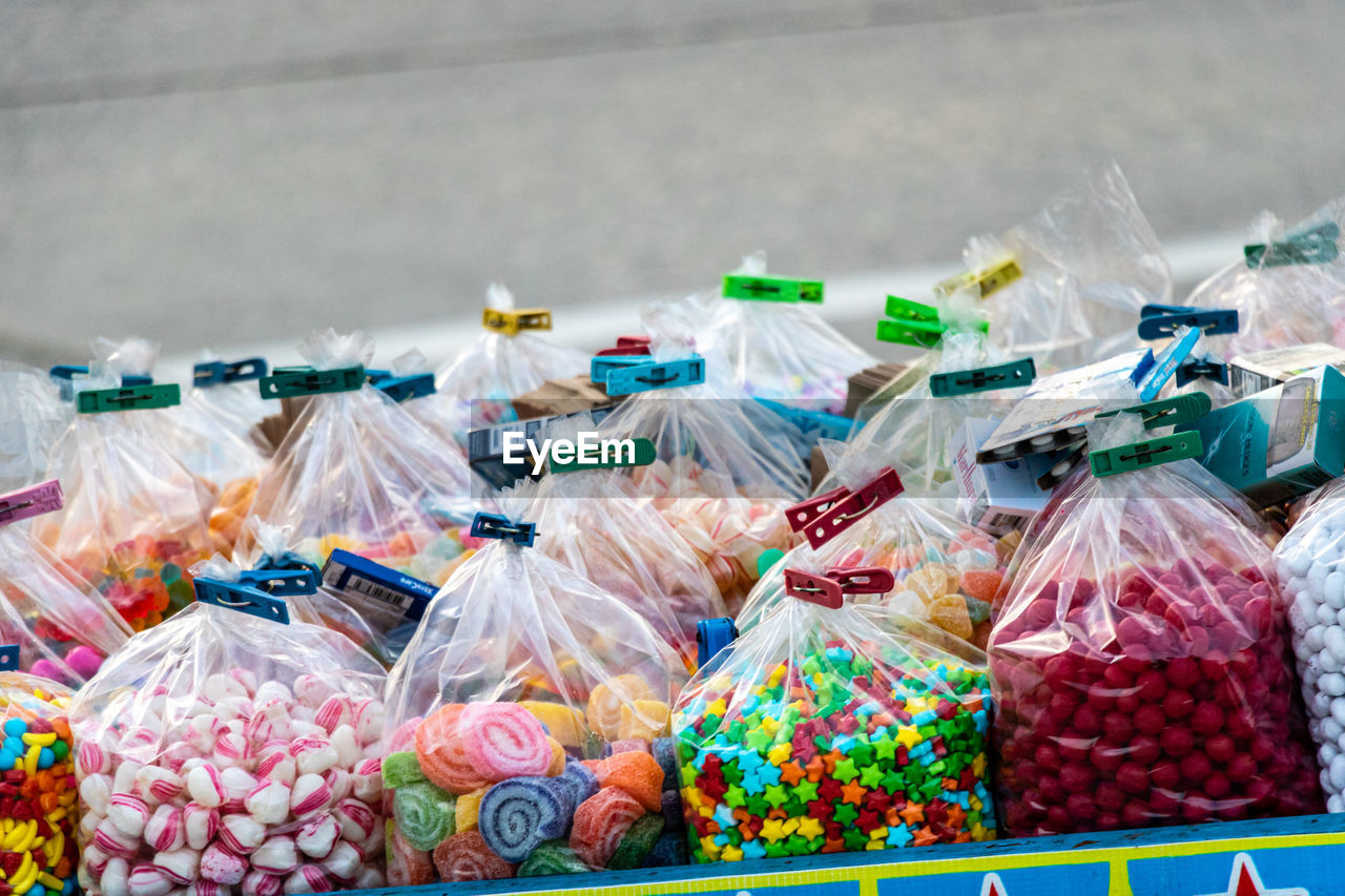 Candy cart vendor