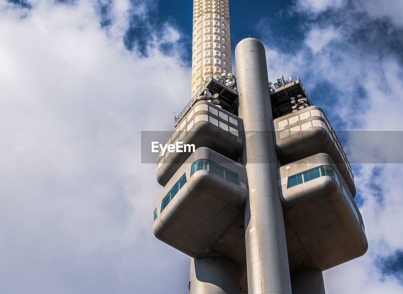 LOW ANGLE VIEW OF INDUSTRY AGAINST SKY