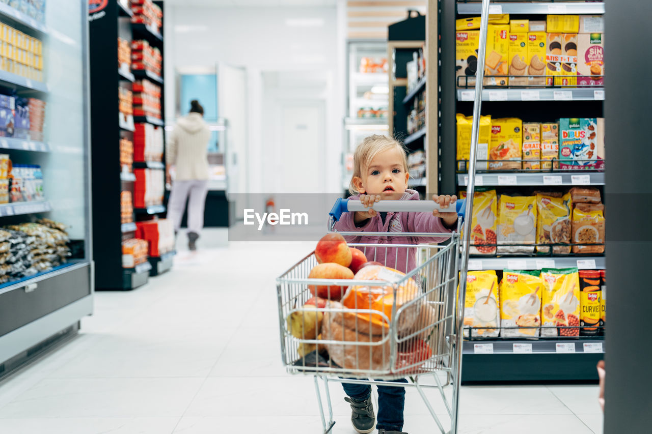 FULL FRAME SHOT OF FOOD IN STORE AT SHOP