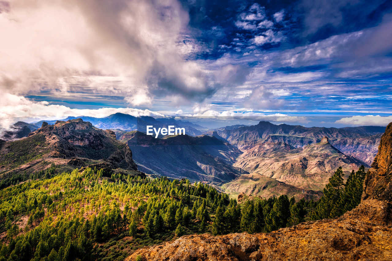 Mountain view from roque nublo near tejeda, gran canaria, spain.