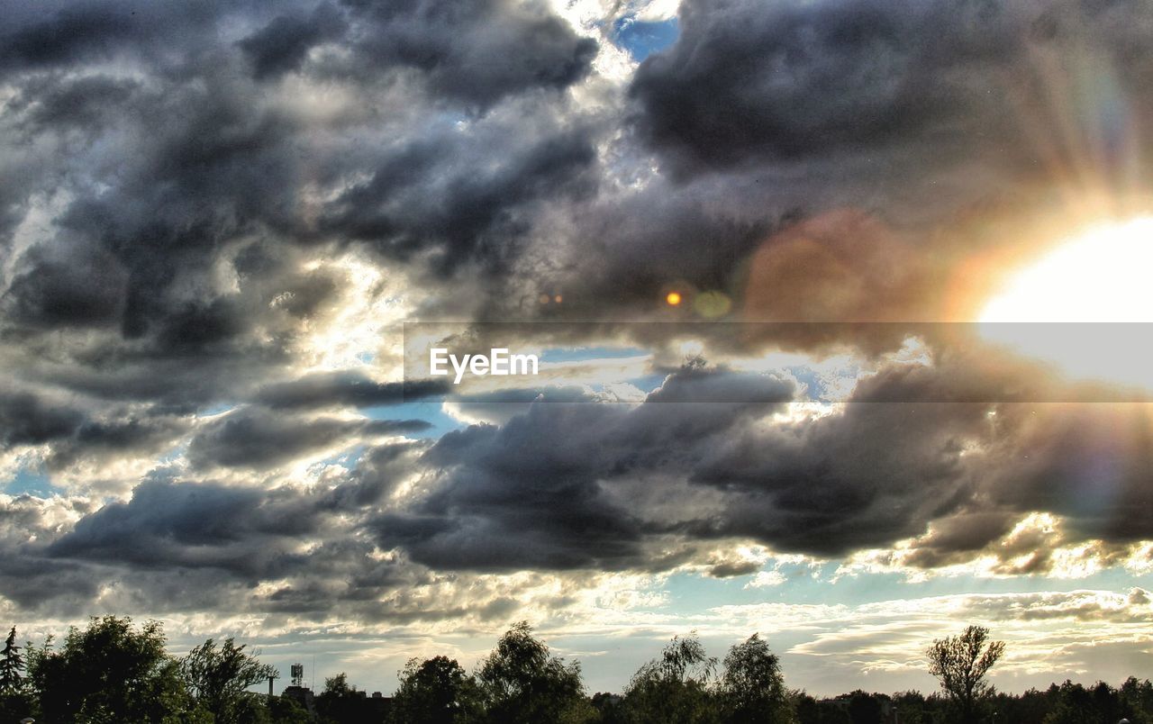 LOW ANGLE VIEW OF CLOUDS IN SKY