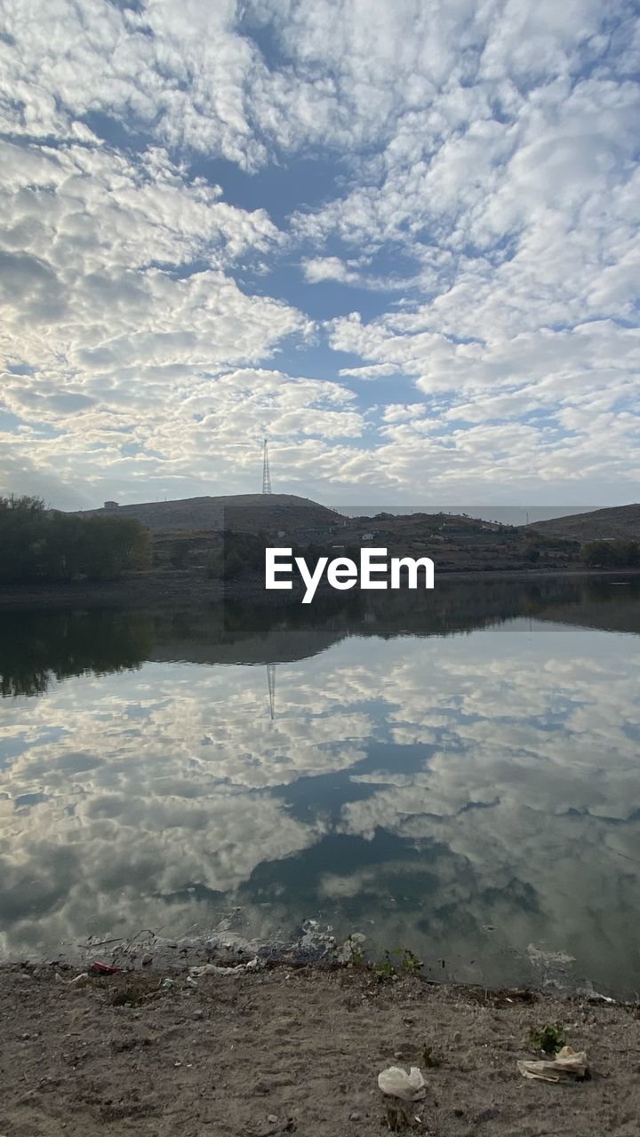 SCENIC VIEW OF LAKE