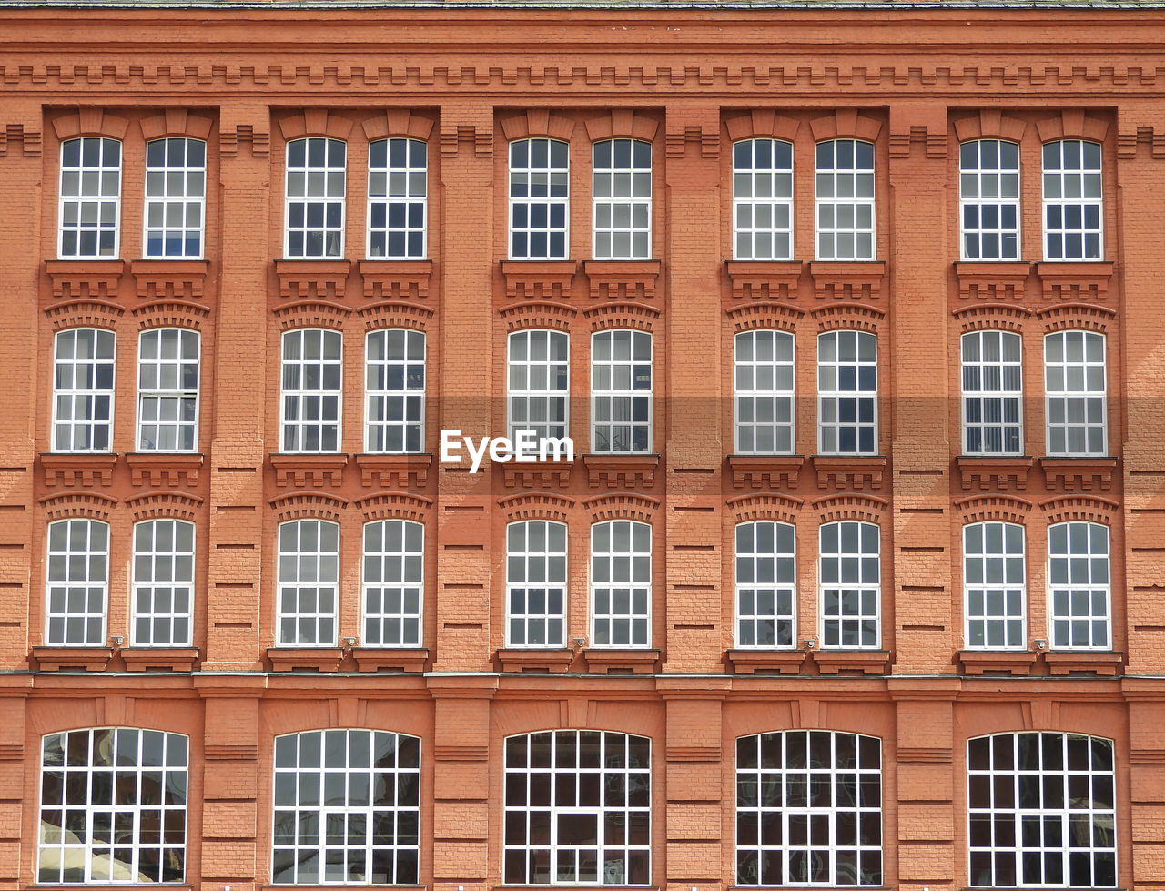 Windows of old building on the embankment in the centre of moscow