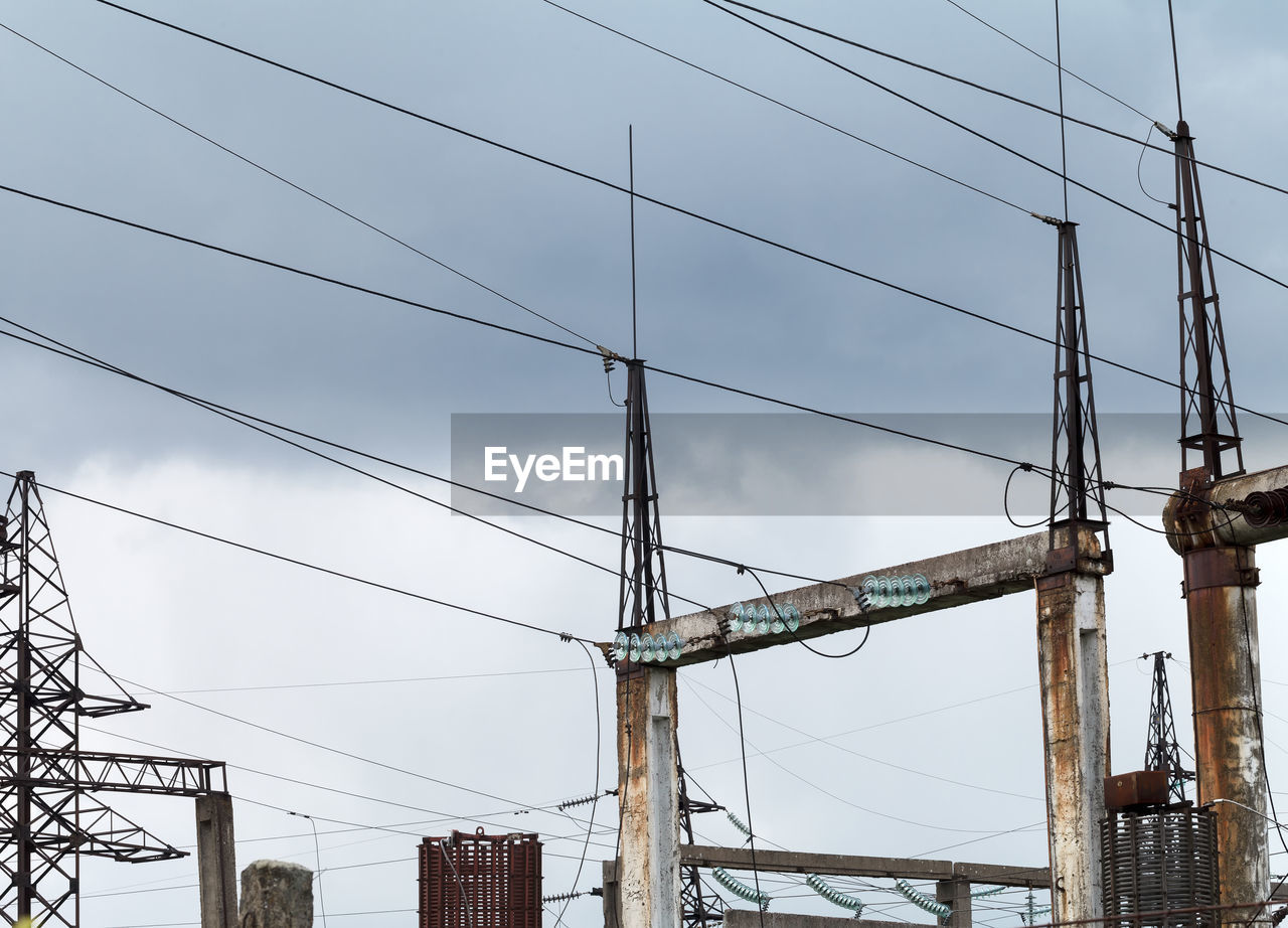 High-voltage transmission lines, metal supports, concrete poles
