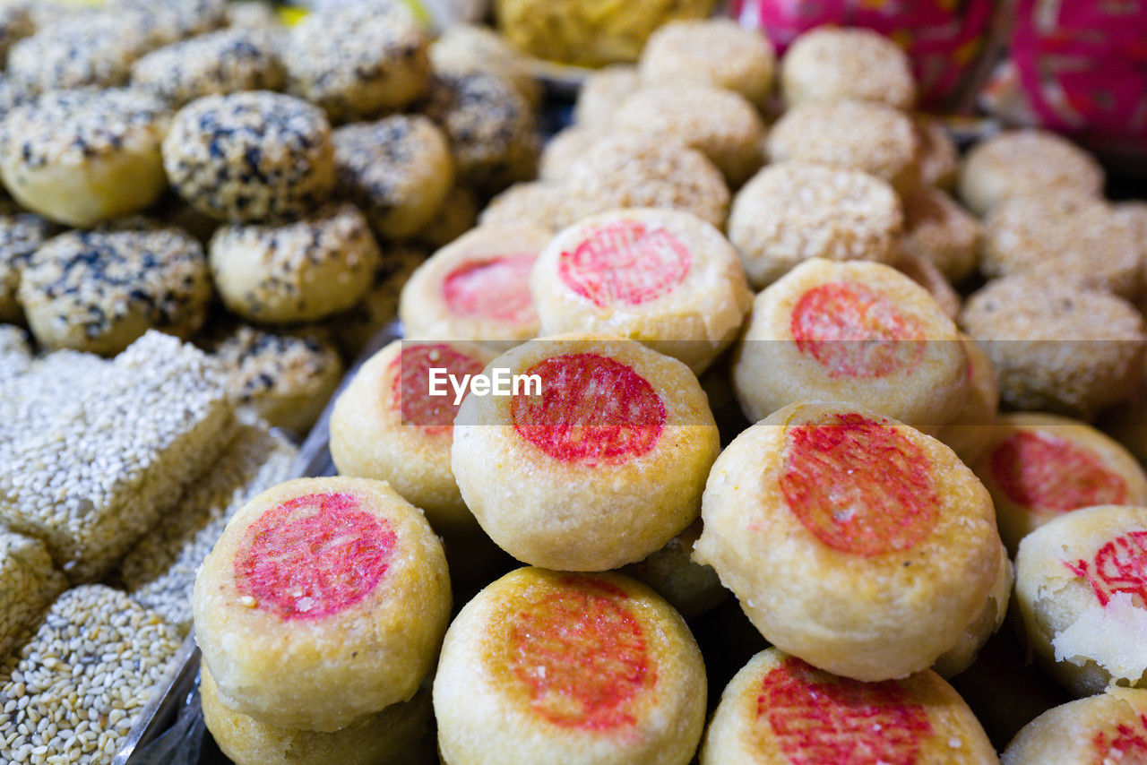 Traditional khmer cakes for sale in orussey market in phnom penh