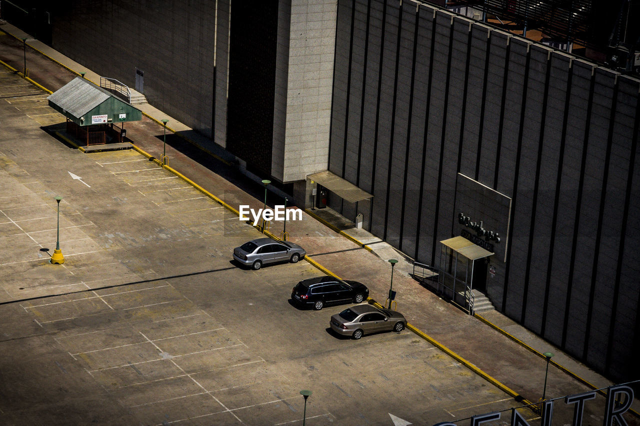 architecture, built structure, building exterior, transportation, no people, day, outdoors
