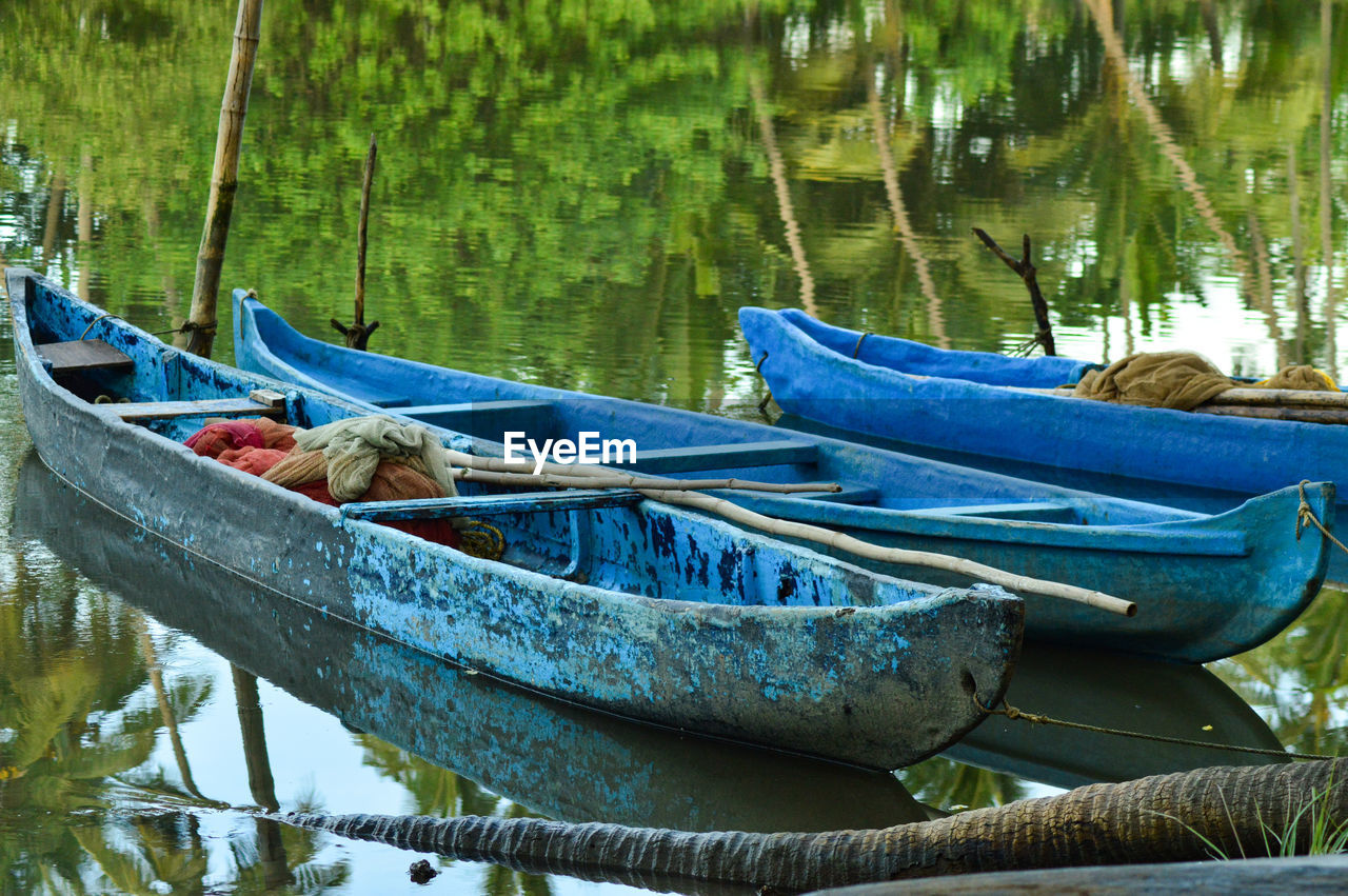 Kerala boats