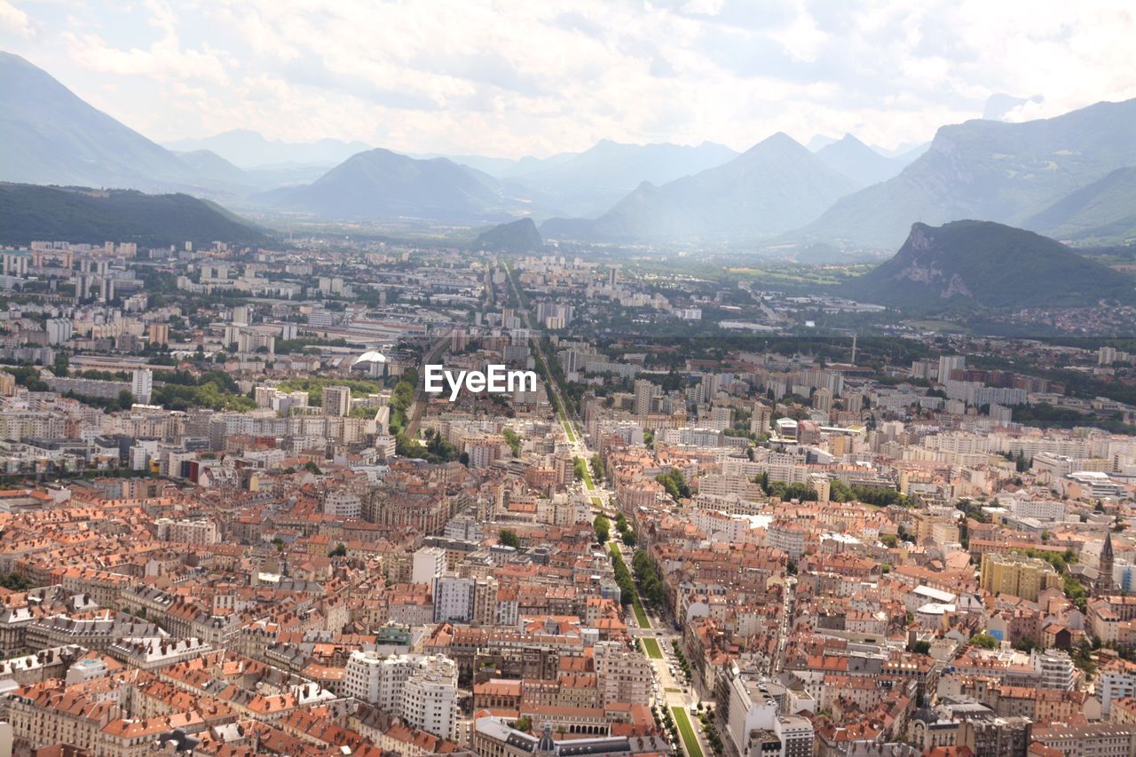 AERIAL VIEW OF TOWN IN MOUNTAINS