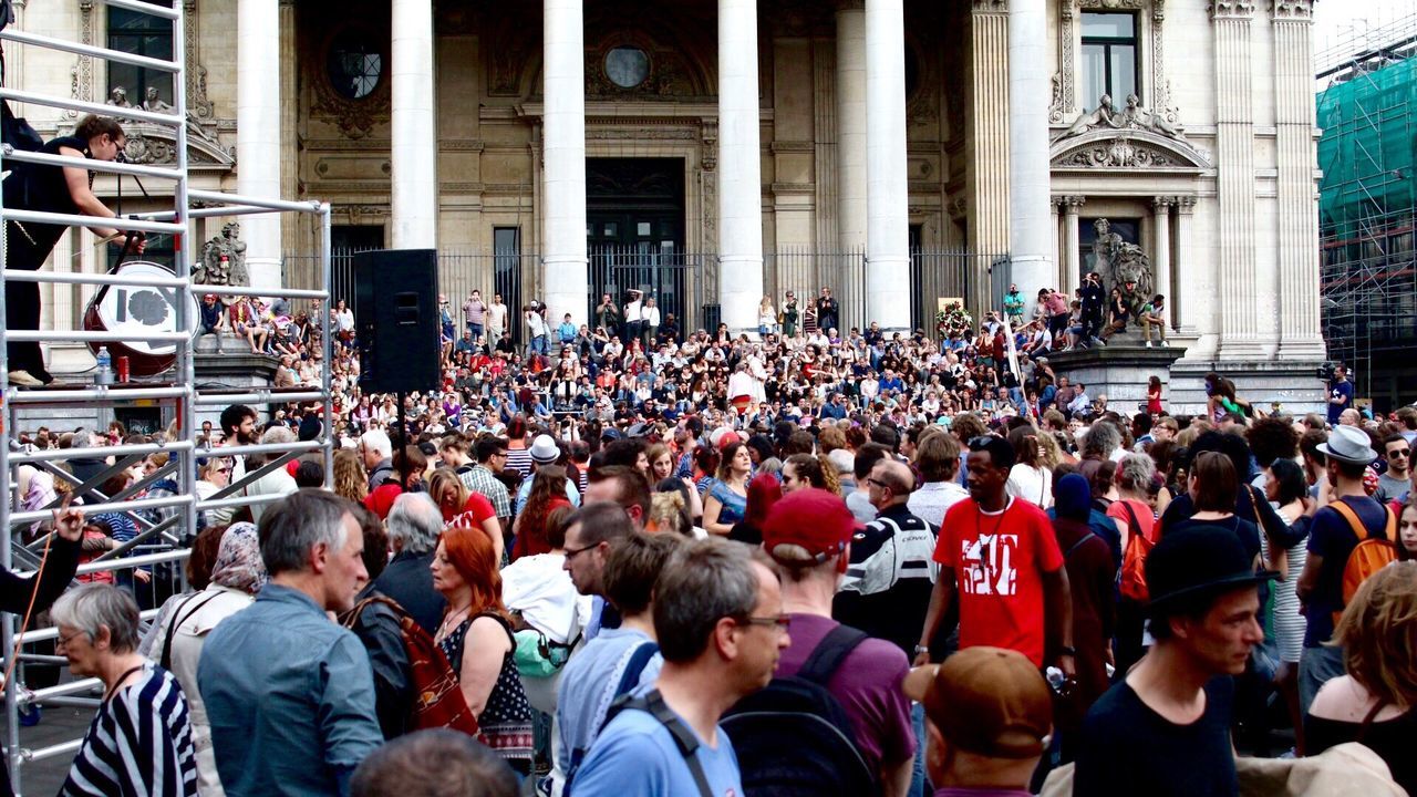 Crowd in brussels