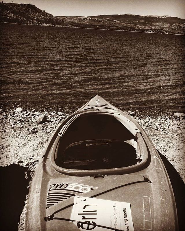 BOATS IN SEA