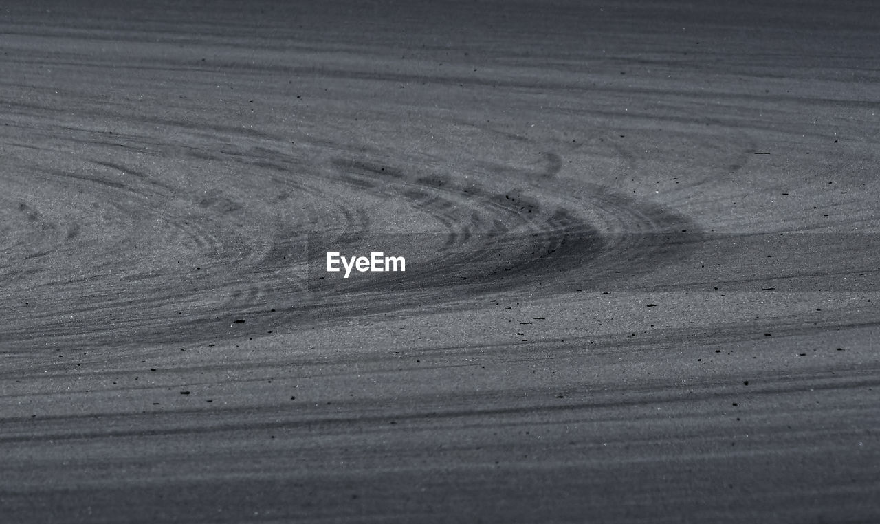 FULL FRAME SHOT OF SAND
