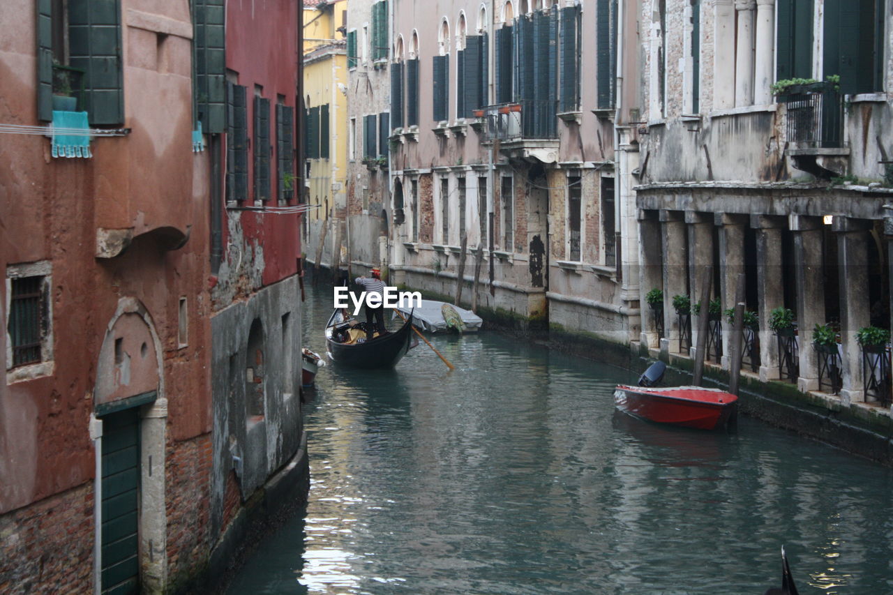 Gondolier at the old canal