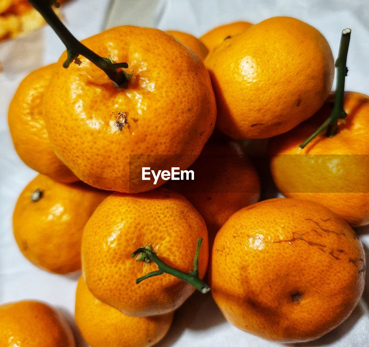 Oranges are not always sour