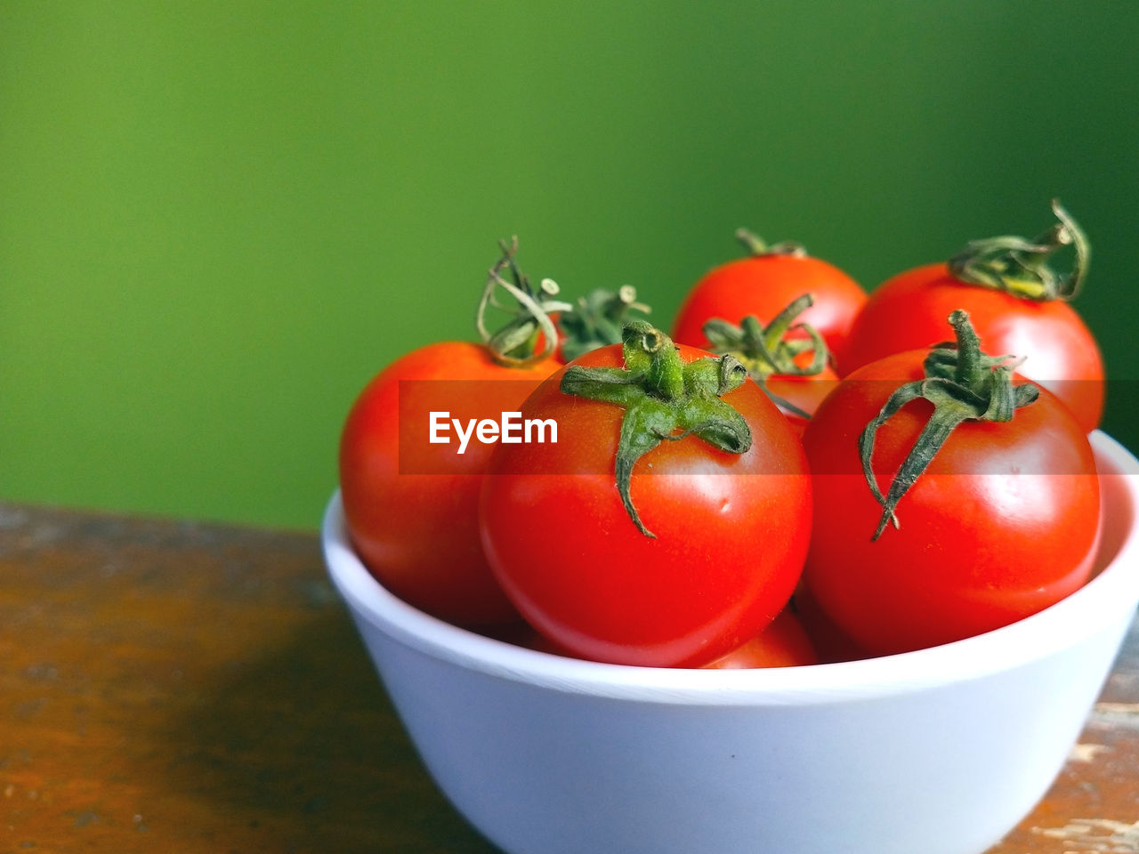 Close-up of cherry tomatoes on table