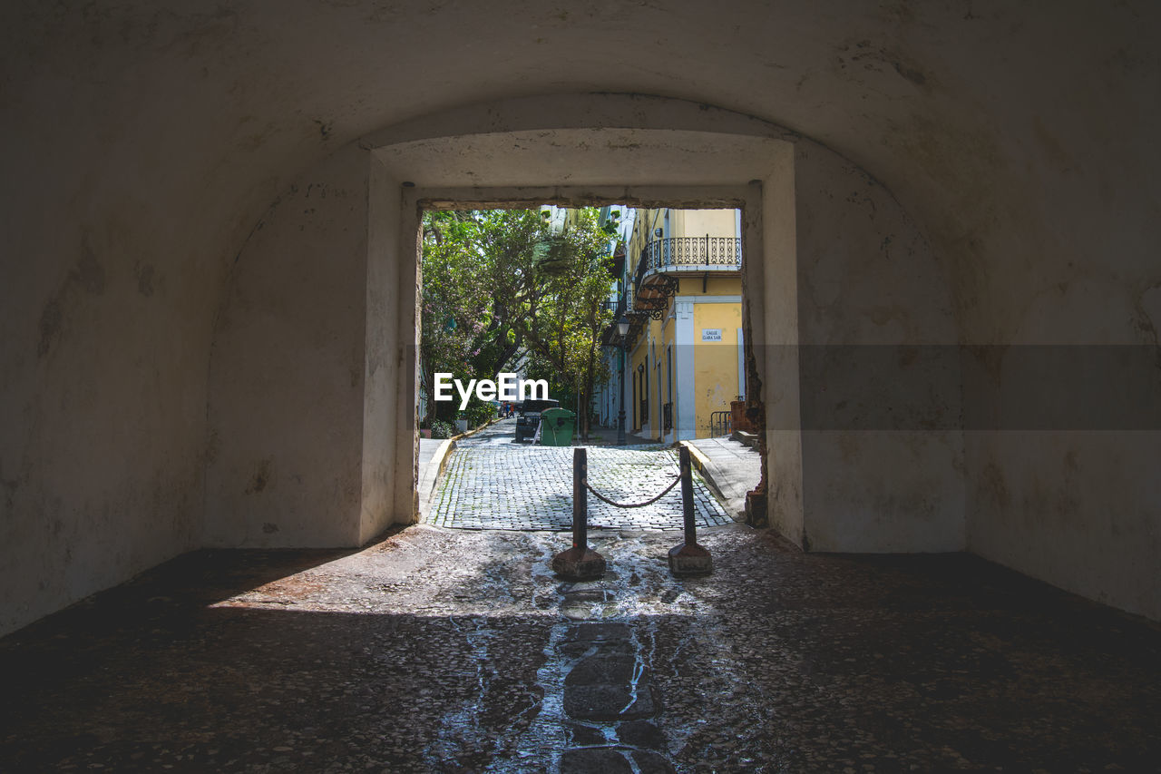 Empty corridor of building in puerto rico