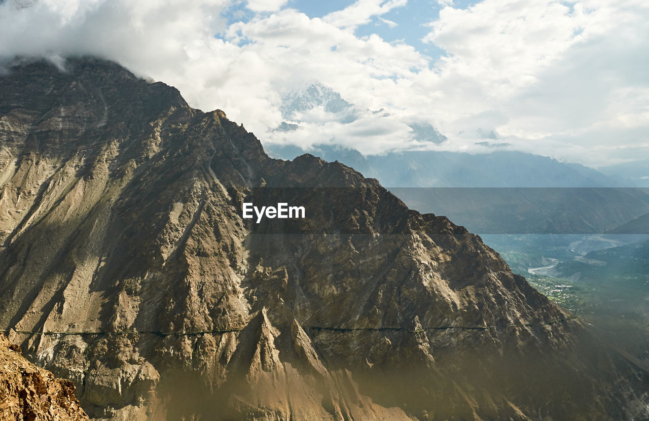 Karakoram range, karakoram highway, pakistan