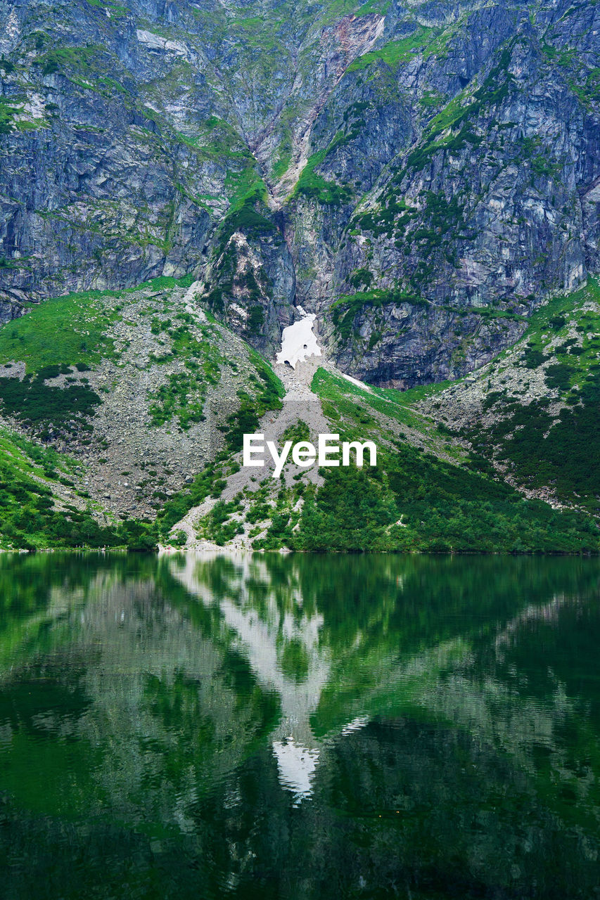 Tatra national park, poland. morskie oko lake landscape