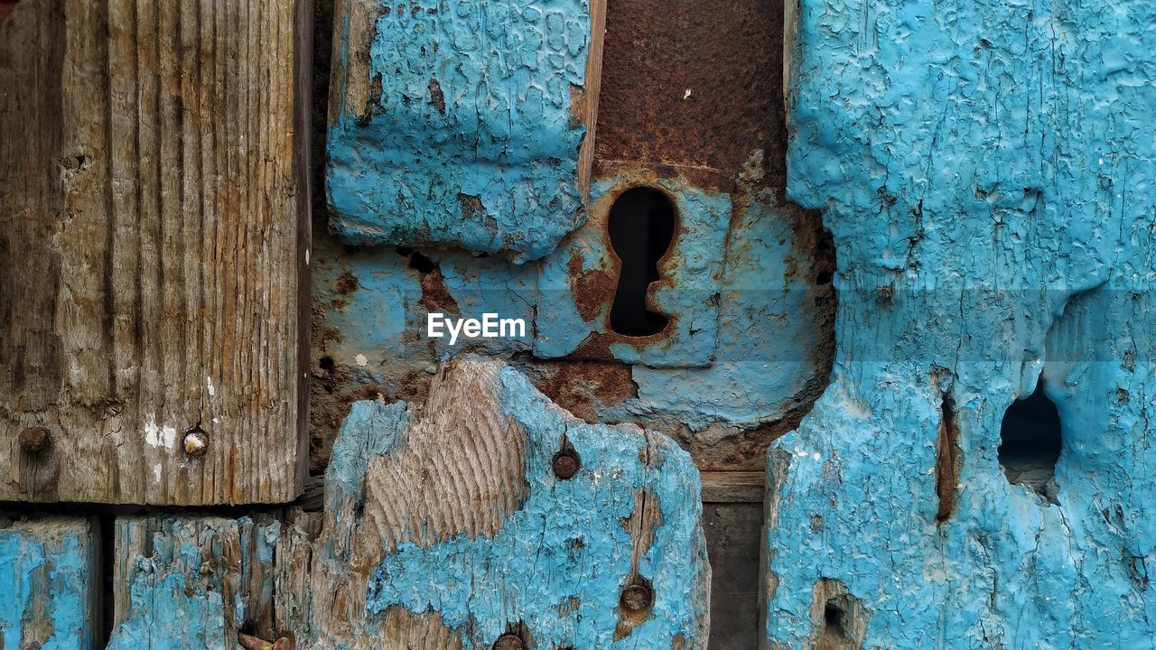 Full frame shot of rusty door