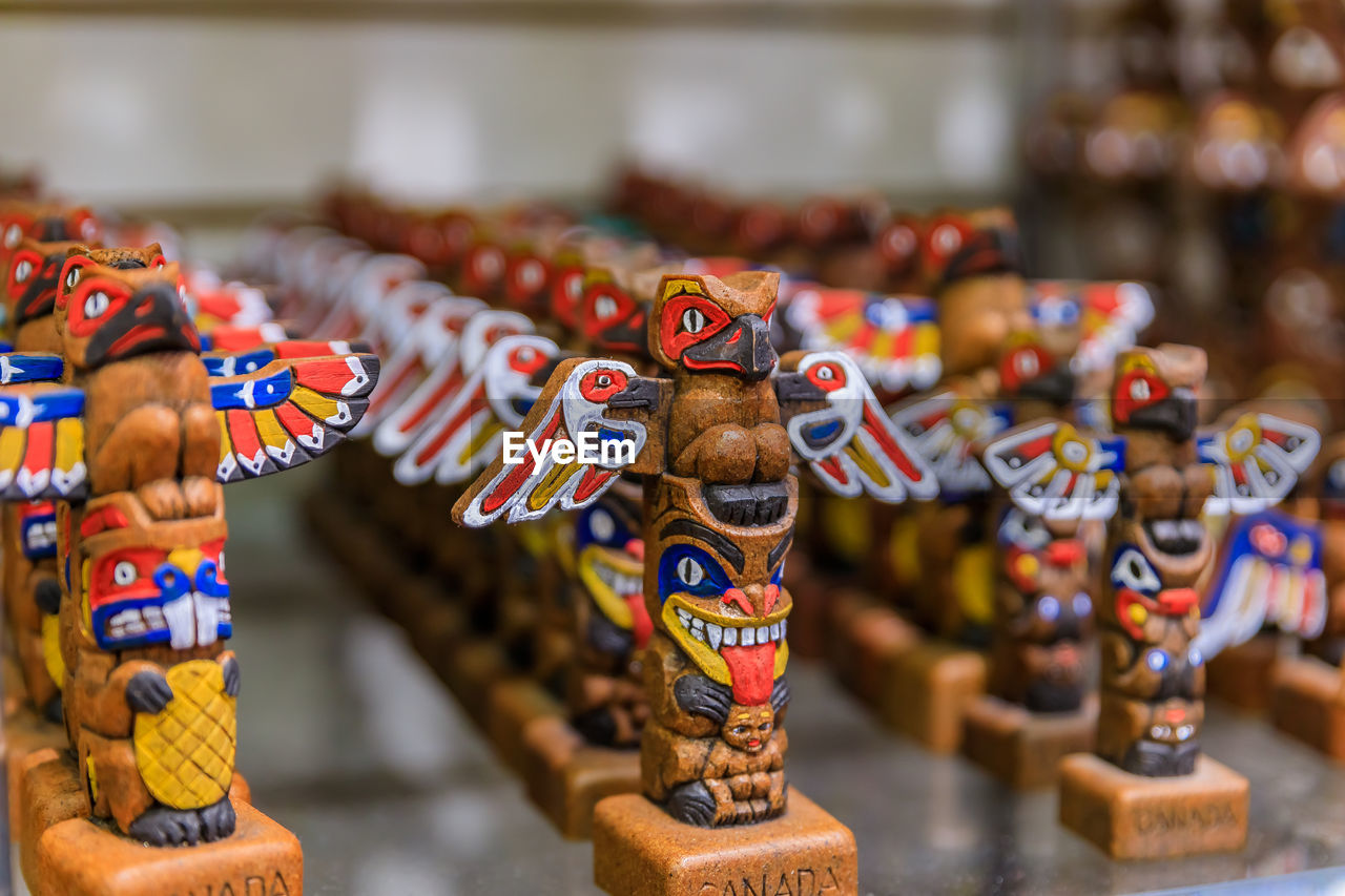 craft, representation, no people, toy, tradition, market, animal representation, focus on foreground, multi colored, mammal, figurine, souvenir, retail, animal, animal themes, religion, travel destinations, creativity, in a row