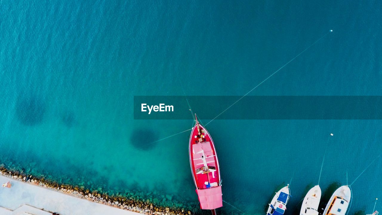 Low section of sailboat sailing in sea