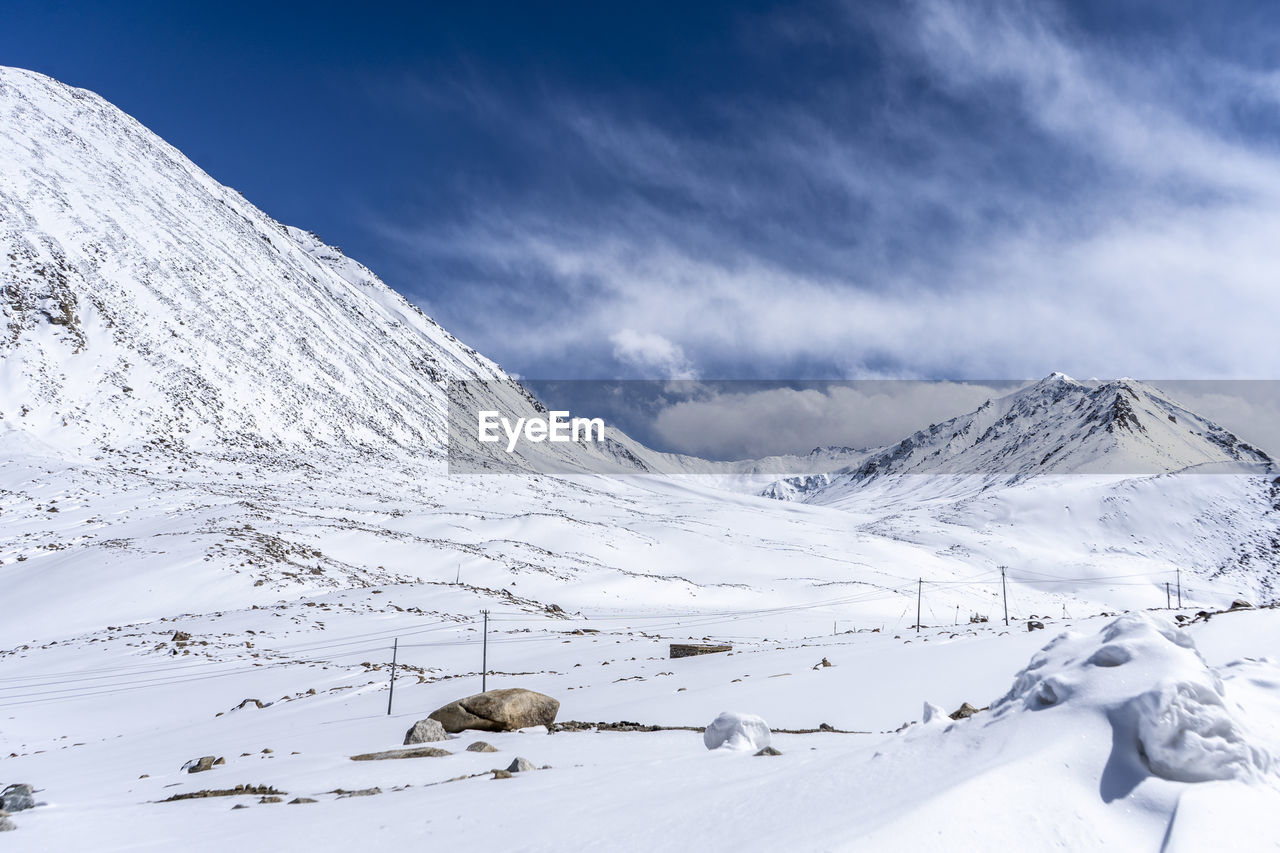 Beautiful landscape of mountain range in ladakh covered in snow, great place for snow.