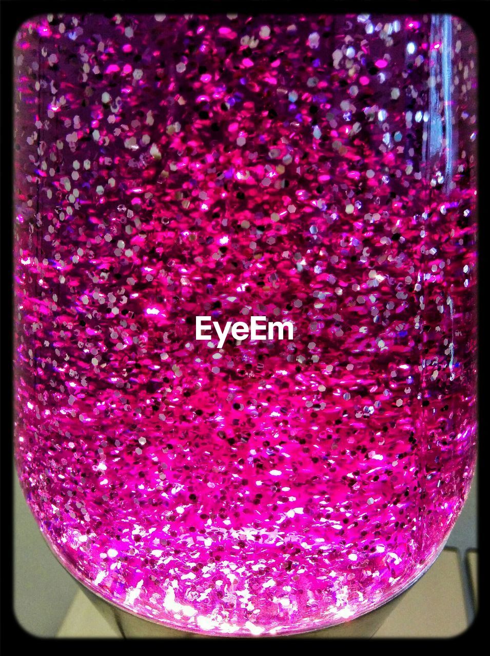 FULL FRAME SHOT OF RED ROSE