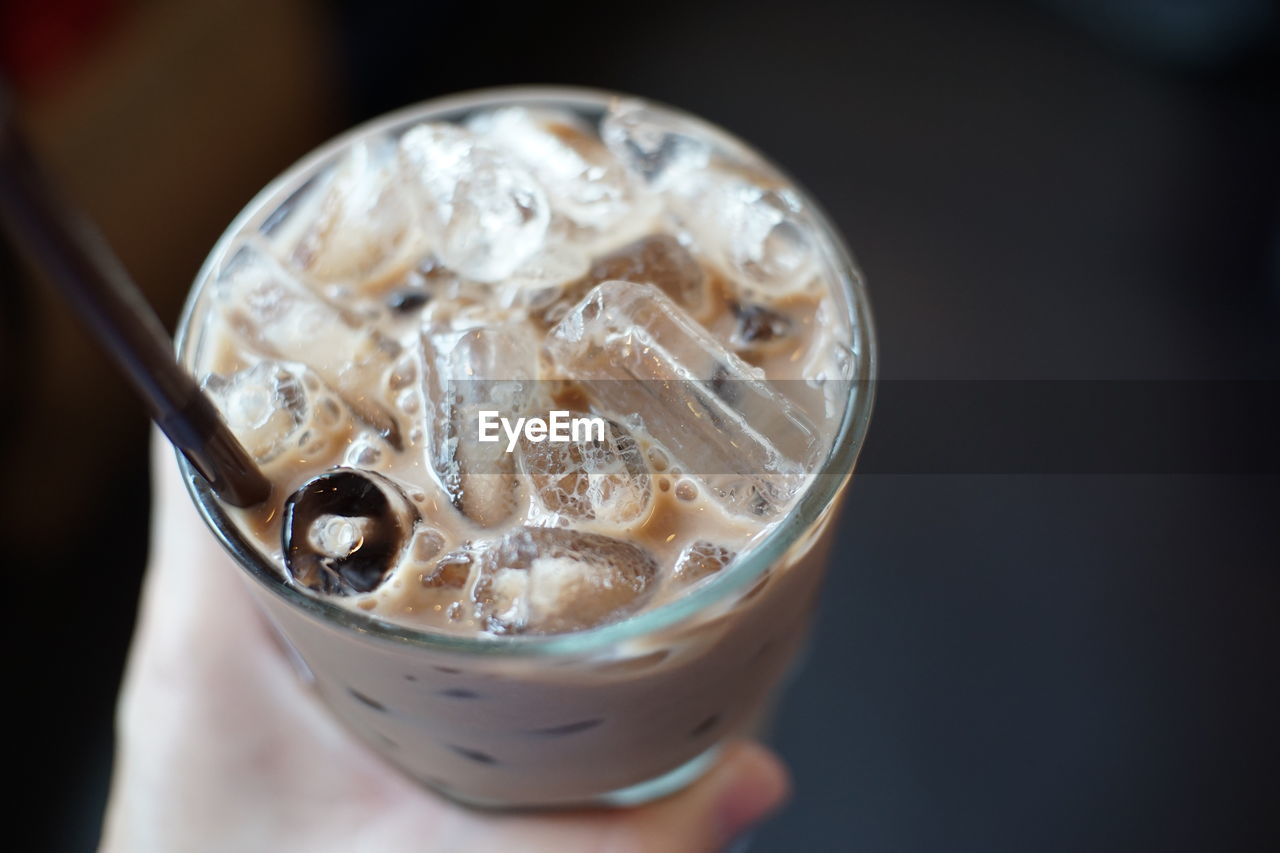 CLOSE-UP OF ICE CREAM IN GLASS