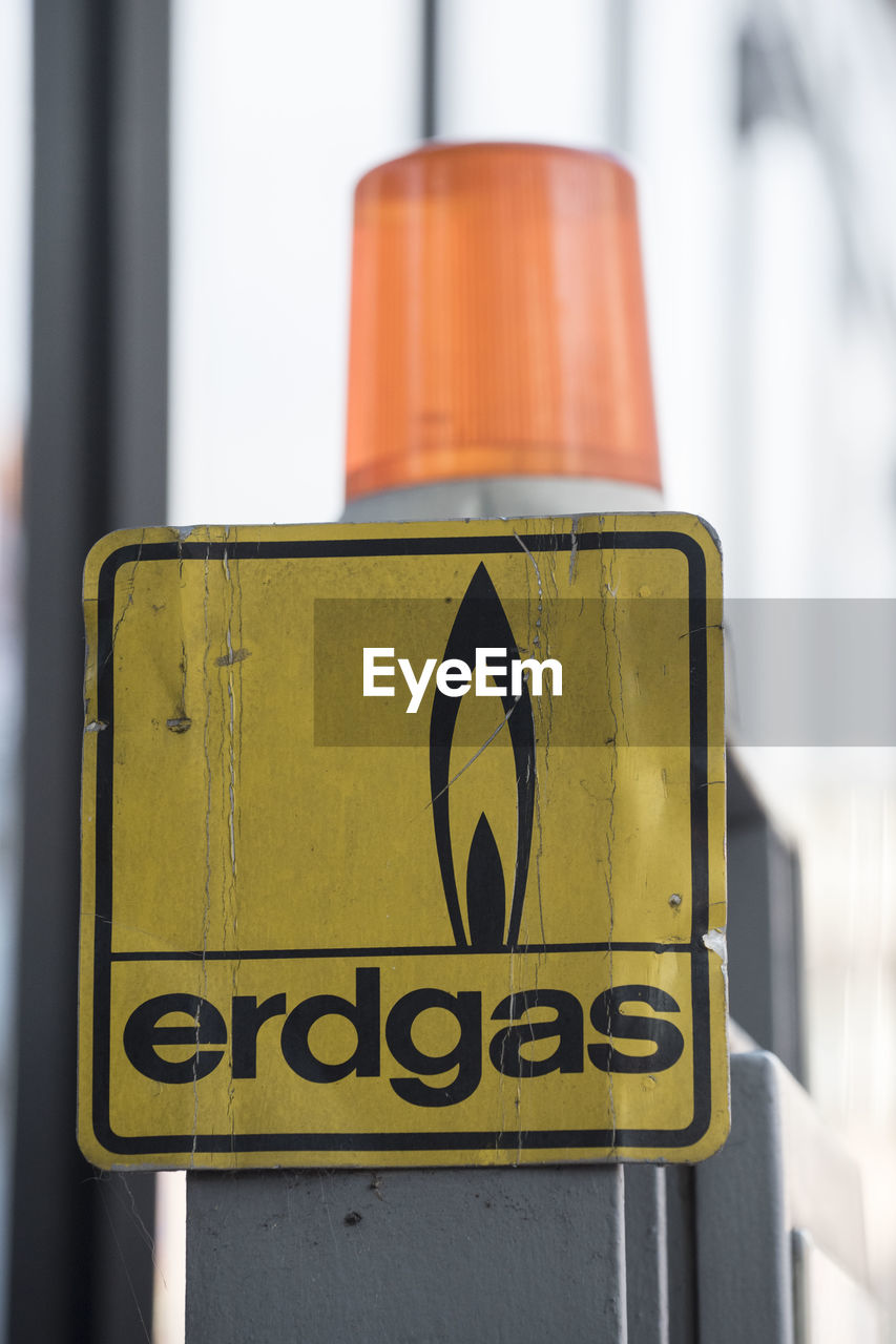 A natural gas or petroleum gas sign in german - erdgas